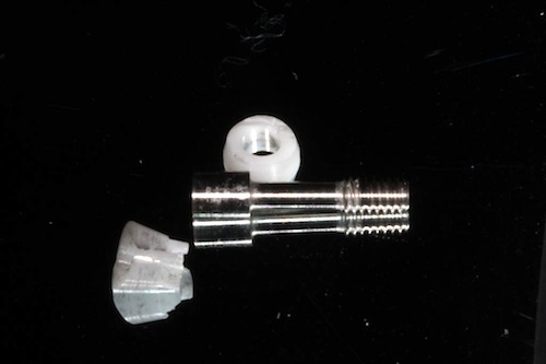 How To Retrieve a Broken Implant Abutment Carson Retrieve Broken Abutment Featured Image