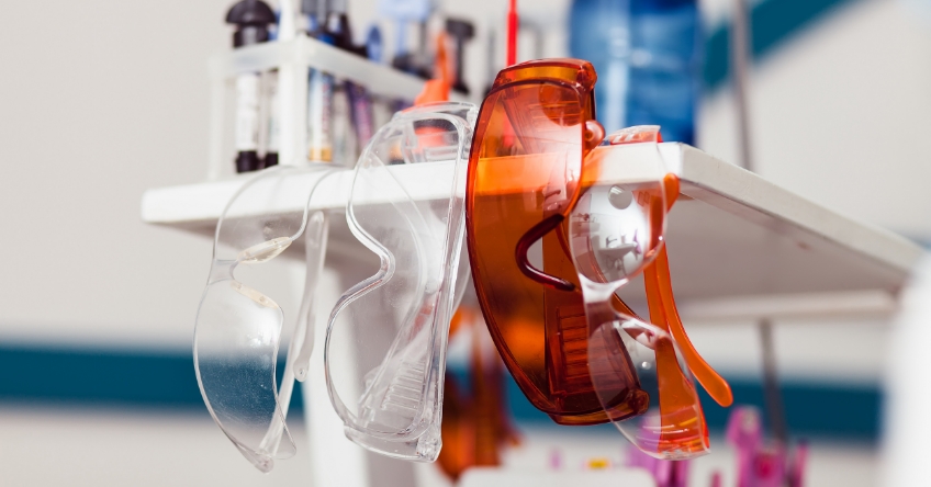 Protective Eyewear for Dental Patients: What to Use and When to Use it Spear Team.TypesofProtEyewear.FeaturedImage